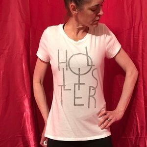 White Hollister T-shirt size L